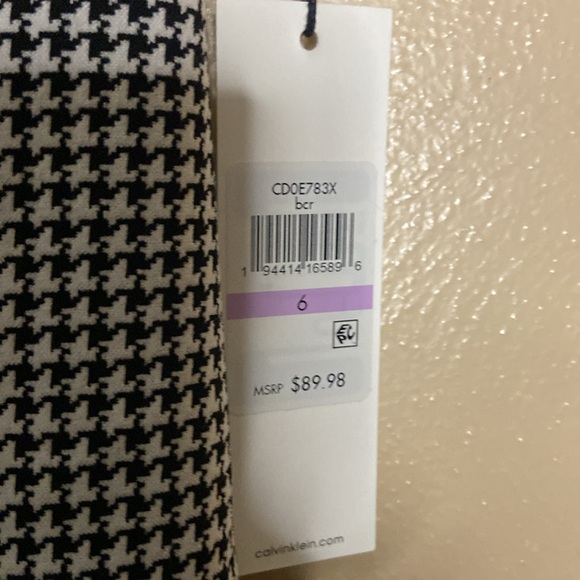 Calvin Klein Black and White houndstooth Sleeveless Sheath Dress - Picture 5 of 16